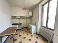 Nîmes   République / Place Montcalm   Appartement 56 m2 à ré — photo 3