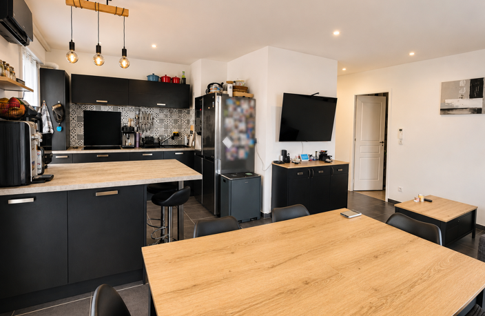 EN EXCLUSIVITÉ À CHEVIGNY-SAINT-SAUVEUR   APPARTEMENT AU DER — photo 3