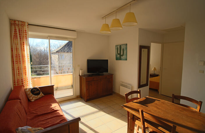 À VENDRE PRAYSSAC Appartement T3 à l'étage avec grande terra — photo 3