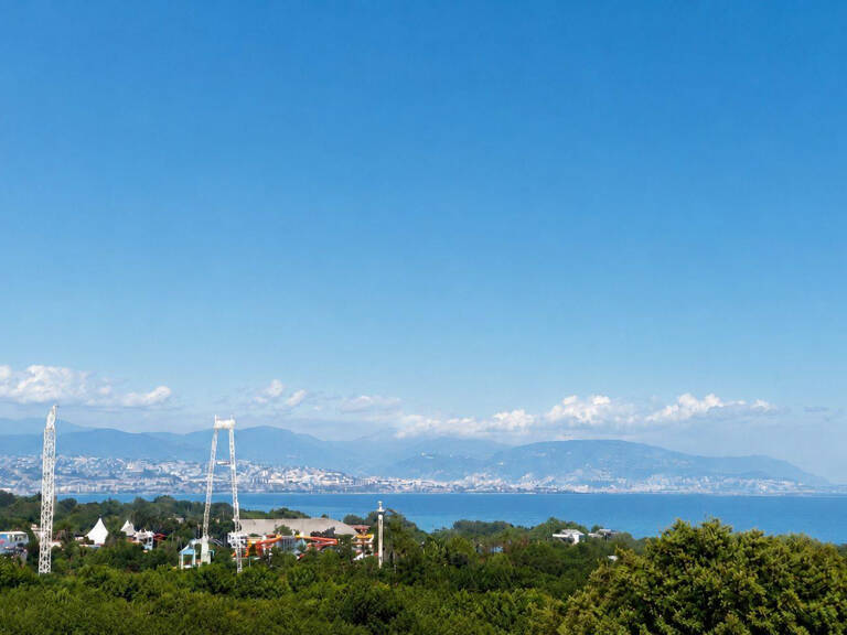 Vente de la Nue propriété d'un appartement T3 à Antibes — photo 1