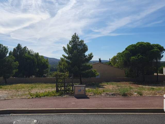 Vente Terrain à bâtir 1 017 m&sup2; — photo du bien