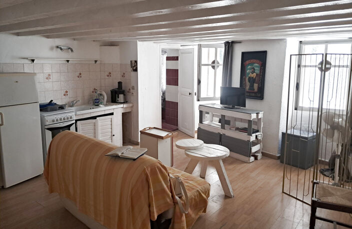 Hyères STUDIO pour investissement ou premier achat — photo 2