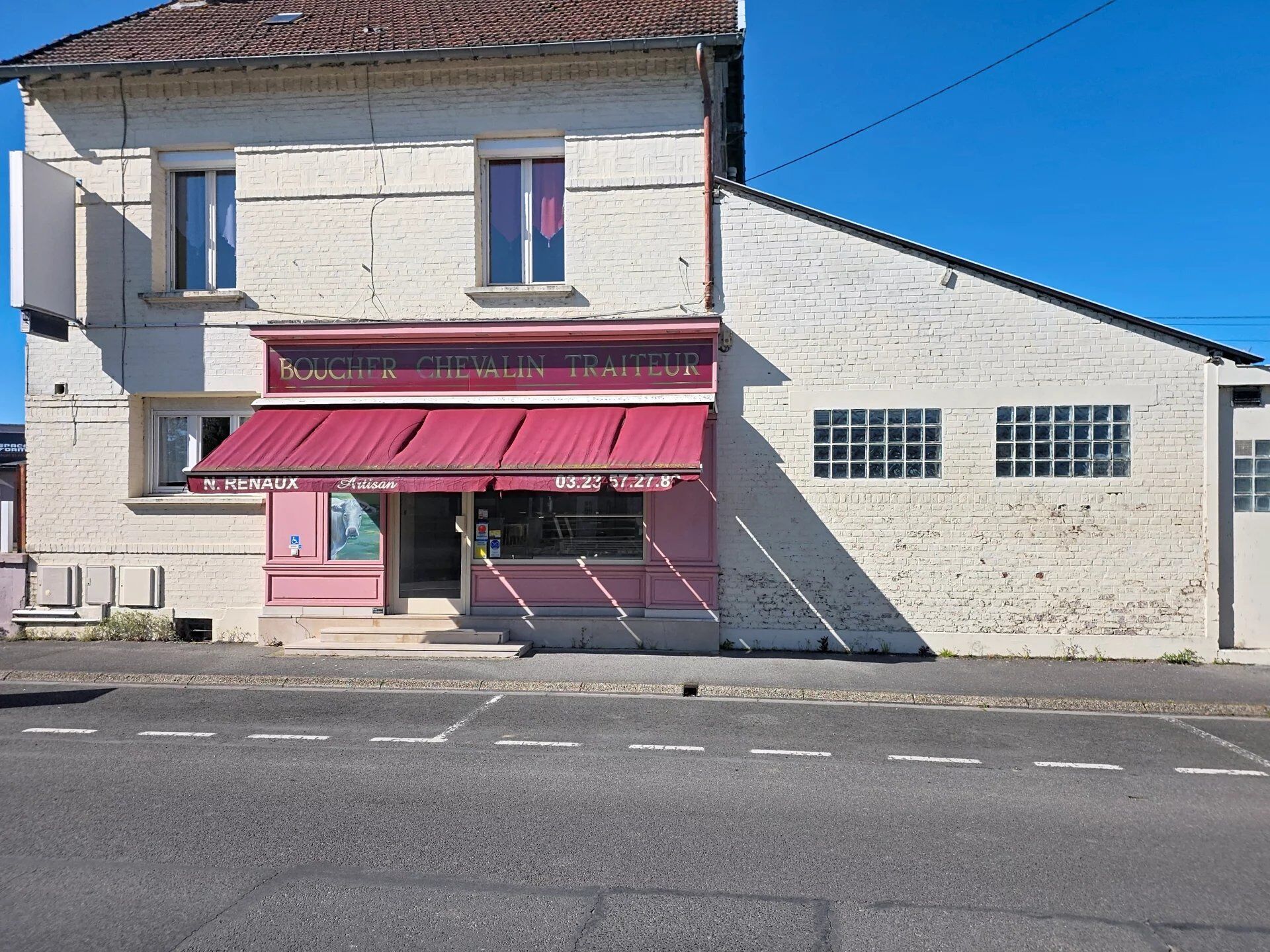 10 pièces 187 m² · à Tergnier · 187 m² · 191 500 €