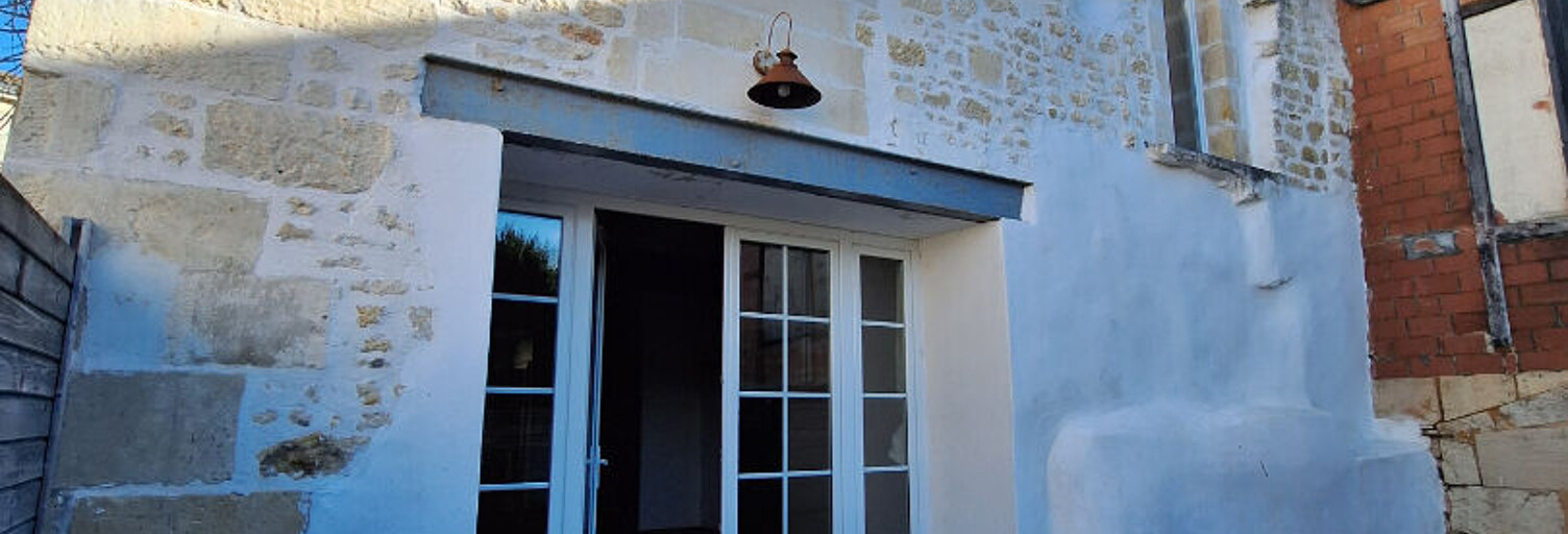 Maison 5 Pièces 166 m² à louer à Pons (17800)