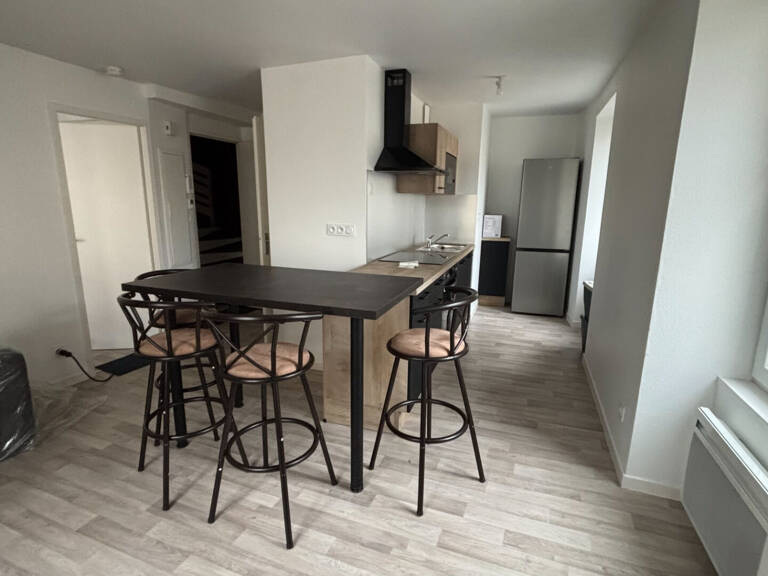 Appartement Lons Le Saunier 2 pièce(s) 31 m2 — photo 1