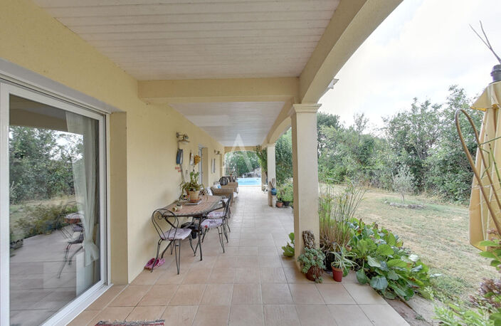 Maison contemporaine avec piscine au coeur de Saint-Nauphary — photo 3
