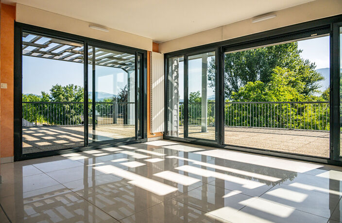 Appartement d'exception avec vue Lac et montagnes au Bourget-du-Lac — photo 3