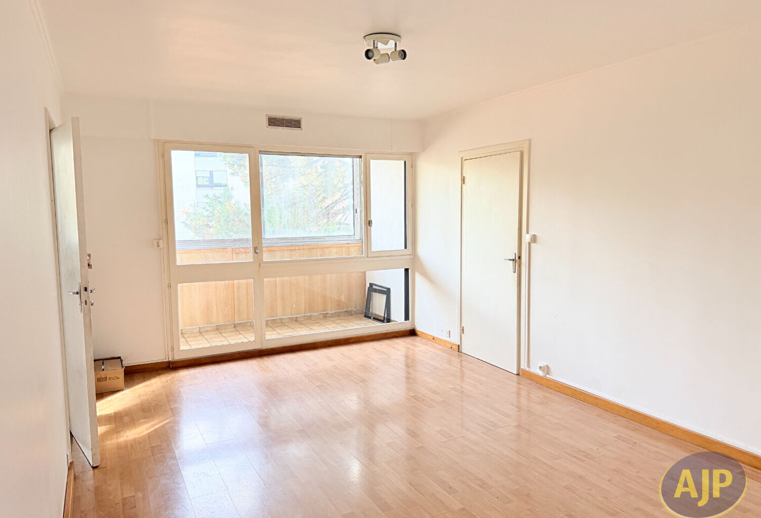 APPARTEMENT T2 ST HERBLAIN — photo 1