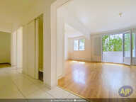 T3 avec balcon, parking et cave — photo 3