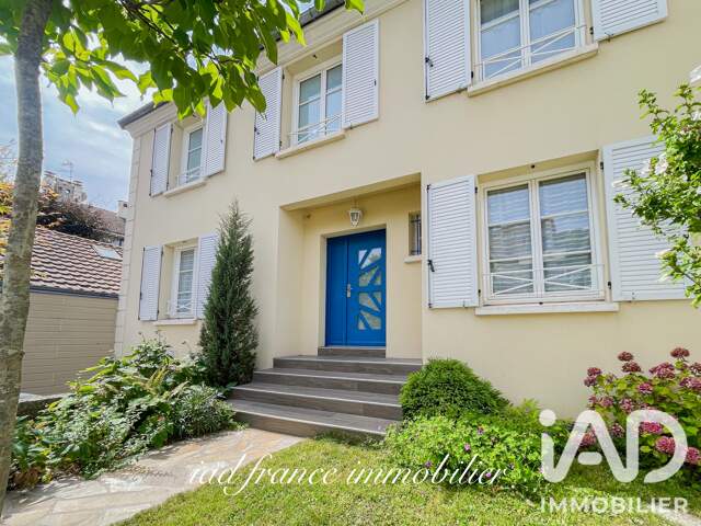 Vente Maison de ville 8 pièces — photo du bien