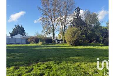 Terrain  448000 €