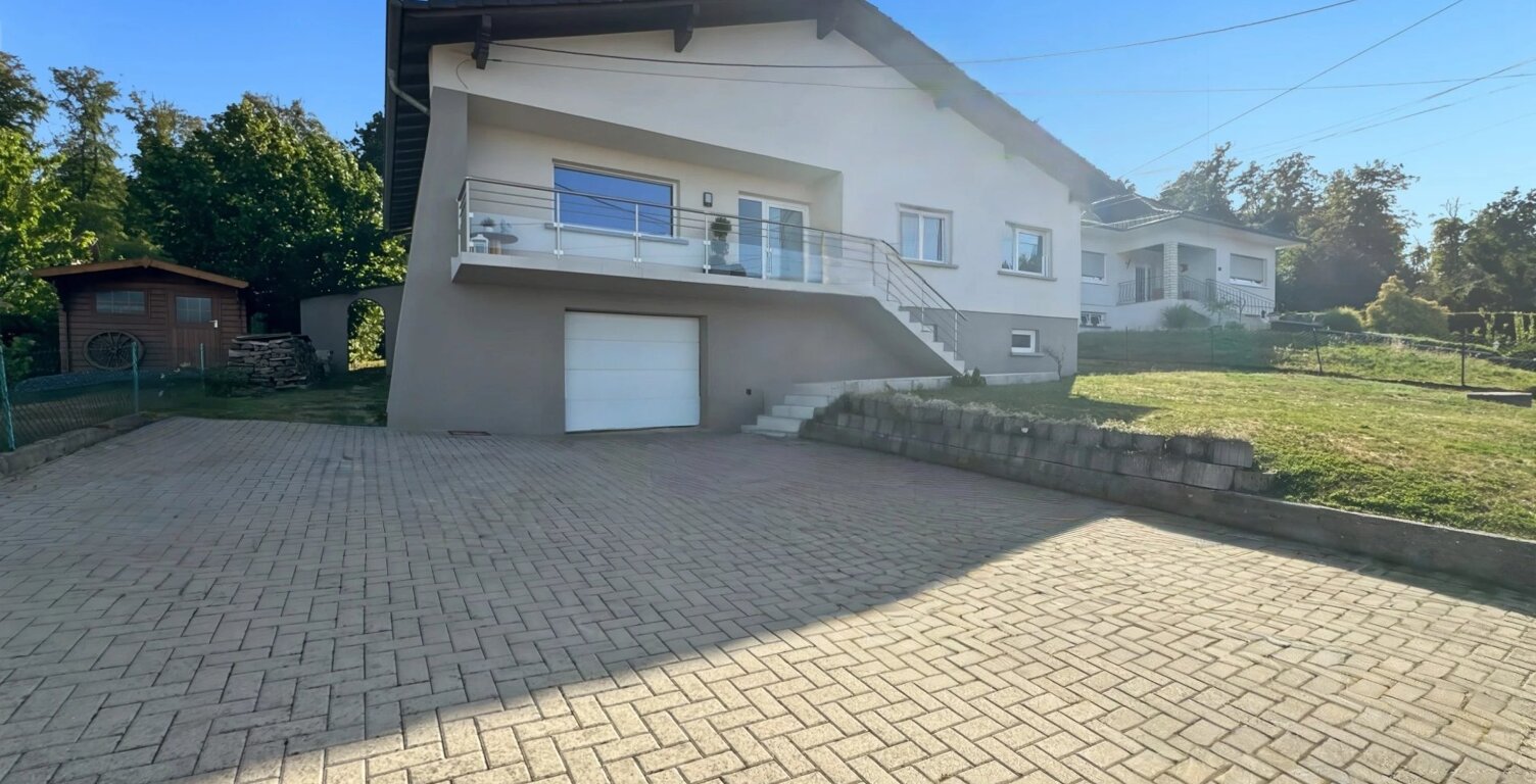 SARREINSMING – À 5 MINUTES DE SARREGUEMINES | MAISON RÉNOVÉE AVE — photo 1