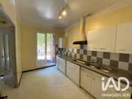 Vente Immeuble 230 m&sup2; — photo 2