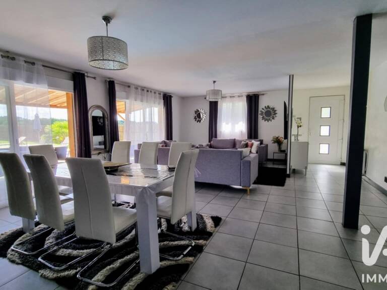 Vente Maison/villa 6 pièces — photo 1