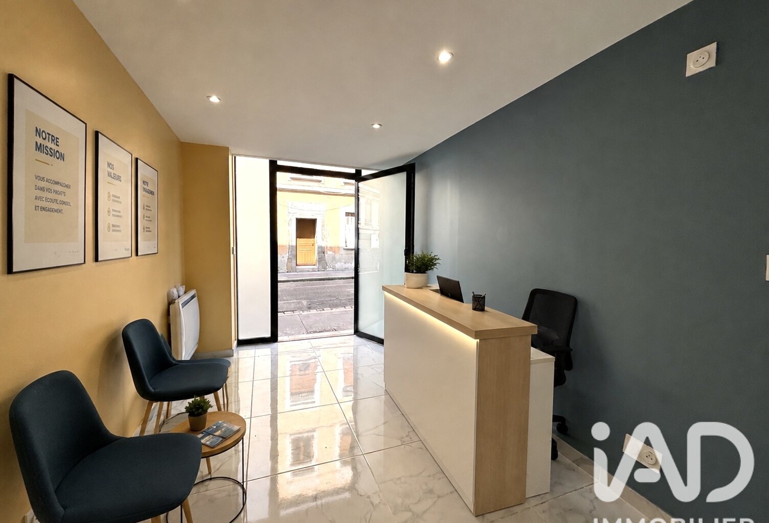 Vente Boutique/Local commercial 27 m&sup2; — photo 1