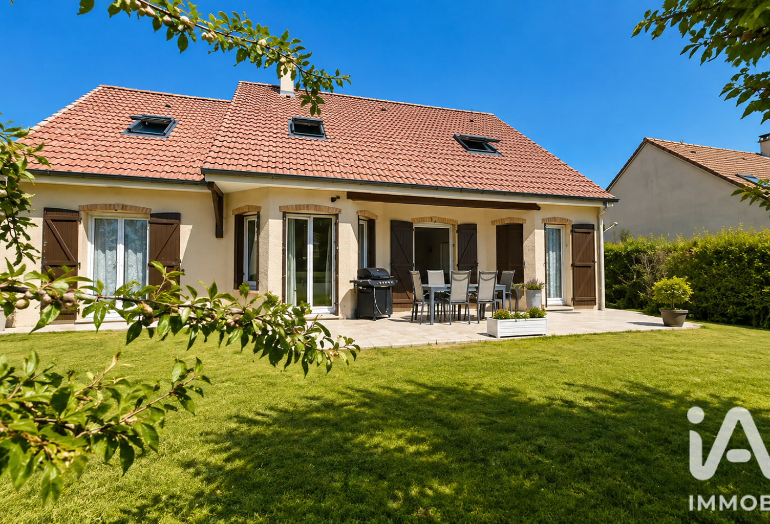 Vente Maison/villa 8 pièces — photo 1