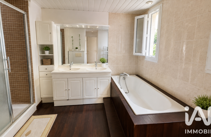 Vente Maison/villa 8 pièces — photo 4