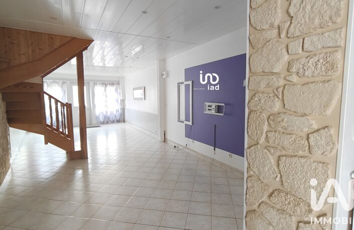 Location Maison de ville 4 pièces — photo 2