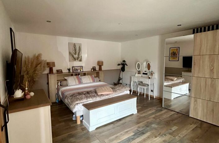 Vente Maison de village 6 pièces — photo 4