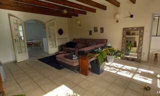Maison 5 Pièces 236 m² à vendre à Saint-Bonnet-sur-Gironde (17150)
