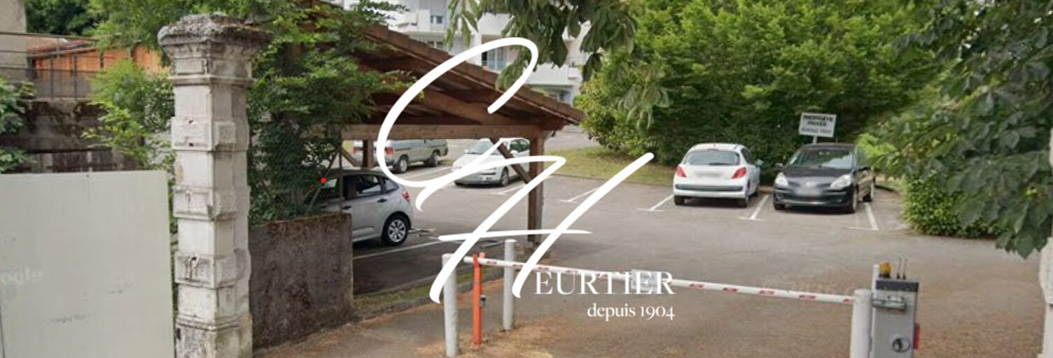 Garage  16 m² à louer à Rives (38140)