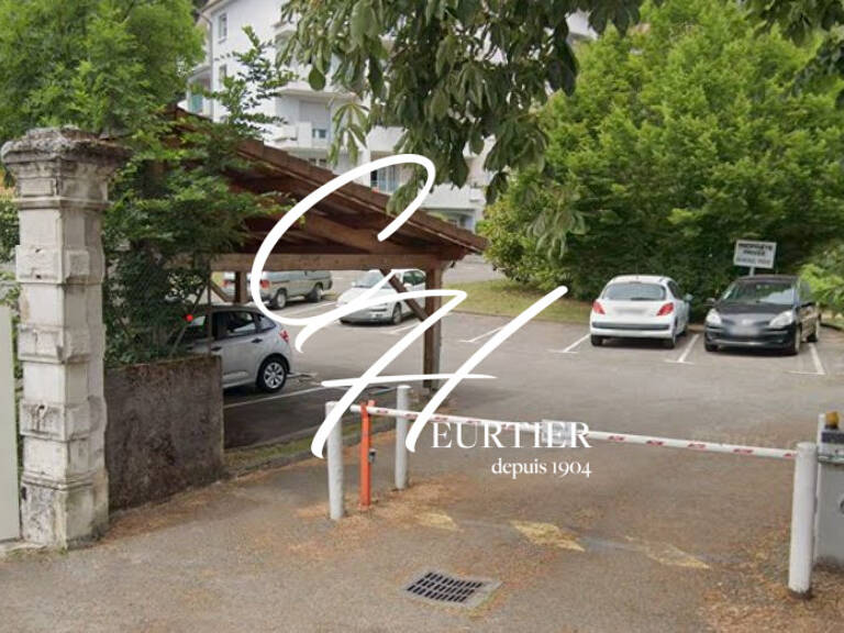 Parking Couvert — photo 1