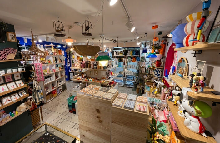 Opportunité rare au coeur du Vieil Antibes : Commerce de déco — photo 3