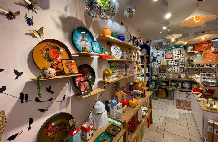 Opportunité rare au coeur du Vieil Antibes : Commerce de déco — photo 4