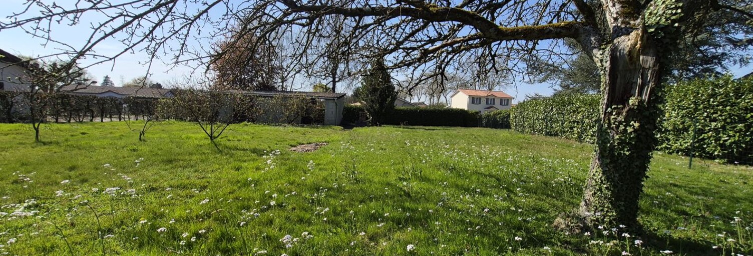 Terrain  1170 m² à vendre à Pont-de-Vaux (01190)