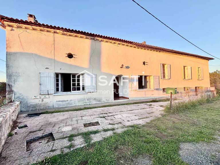 Maison de village en pierre : 3 chambres, garage et extérieur — photo 1