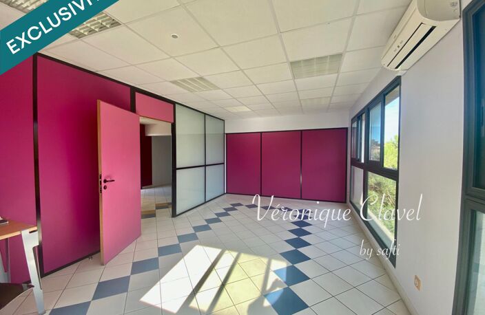 rès beau local commercial ou bureau  à usage professionnel de 65m2 avec un balcon et une place de parking sécurisée et fermée  ascenseur — photo 3