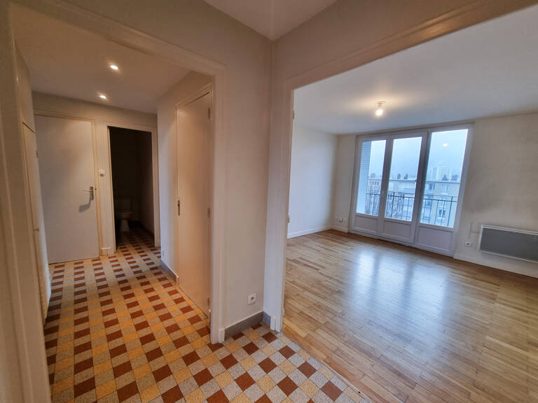 FONTAINE : 52 rue des Alpes - 3P+C de 55,49 m2, superbe appa — photo 1