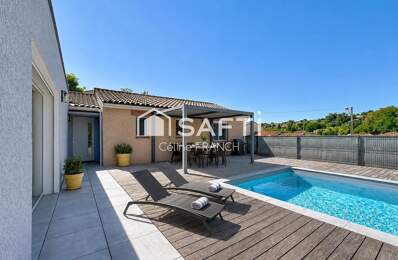 PLAIN-PIED, PISCINE ET VUE COTEAUX — photo du bien