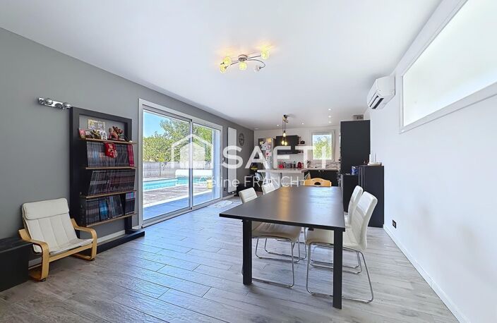 PLAIN-PIED, PISCINE ET VUE COTEAUX — photo 3