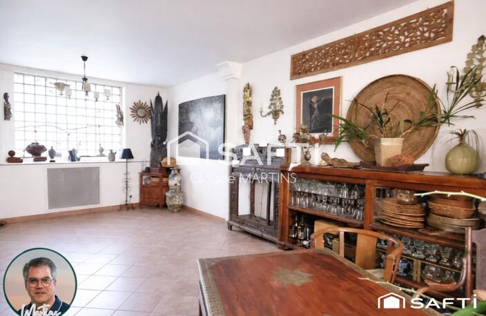 Laissez-vous séduire par une maison de caractère, où le charme de l'ancien s'allie harmonieusement au confort moderne. — photo 2