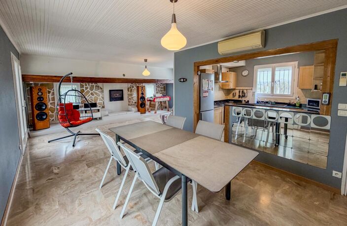 Maison rénovée 6 pièces 140 m² Terrain 905 m² — photo 2