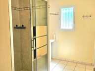 Plain-pied, 3 chambres et 1 195 m² de terrain — photo 4