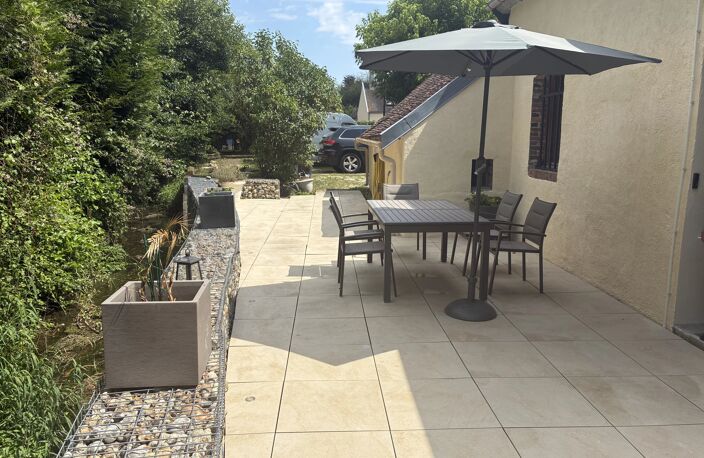 EXCLUSIVITÉ - MAISON 5 CHAMBRES. TERRAIN 549 M² — photo 2