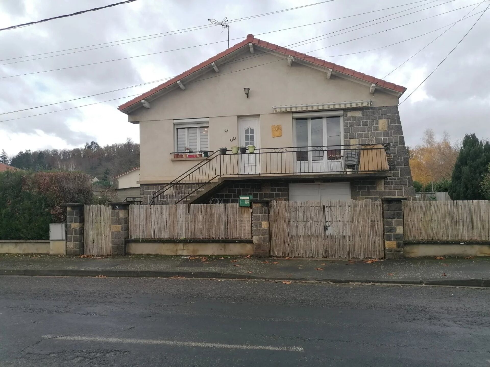 Maison 6 pièces 73 m² · à Brassac-les-Mines · 73 m² · 130 000 €