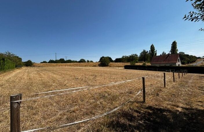 Loches, produit rare, beau potentiel, maison familiale ! — photo 3