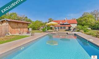Maison 7 Pièces 221 m² à vendre à Saint-Félix-de-Reillac-et-Mortemart (24260)