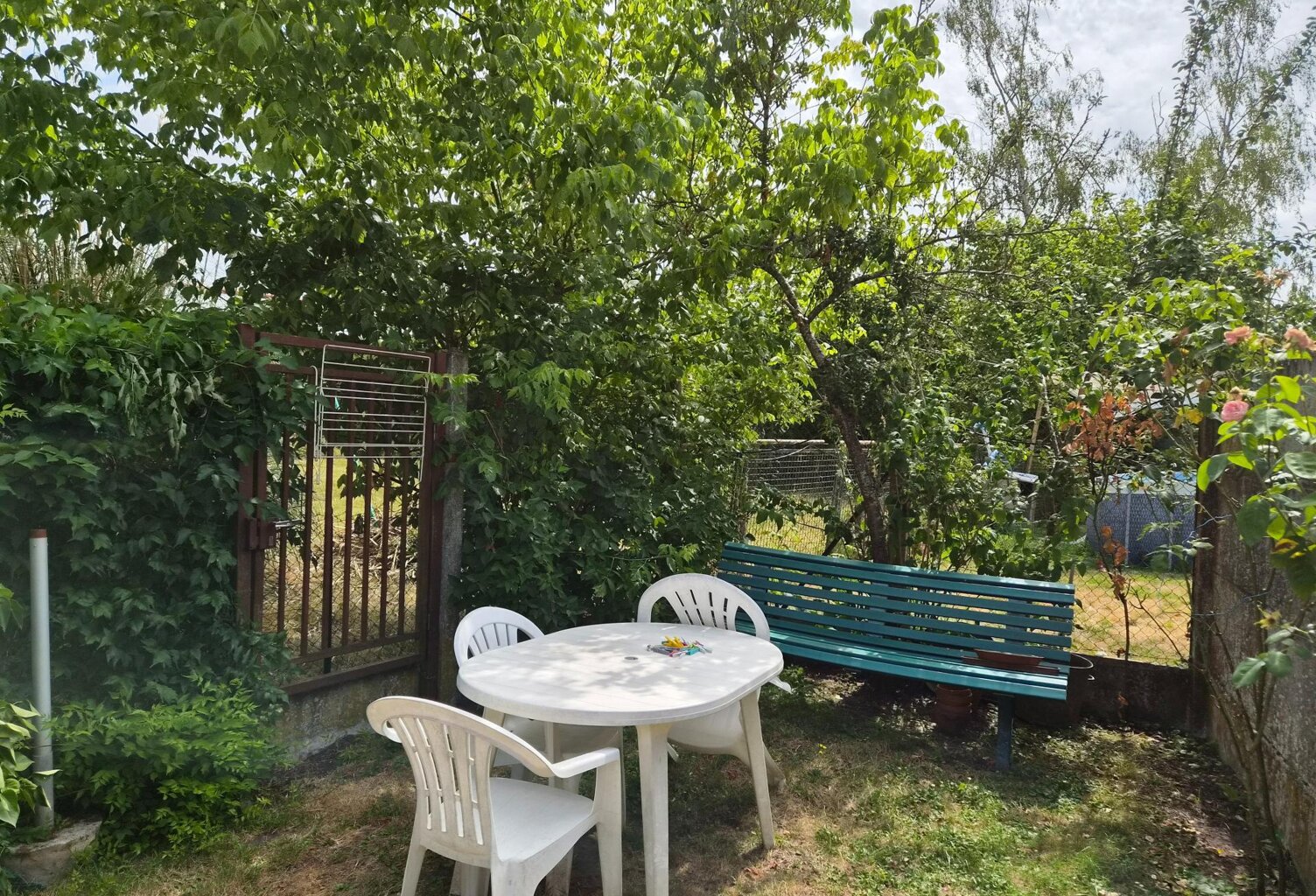 MAISON DE VILLE AVEC JARDINET — photo 1