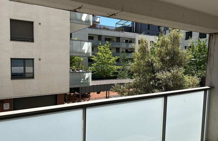 Studio 27m2 avec Terrasse en plein coeur de Lyon 8eme — photo 5