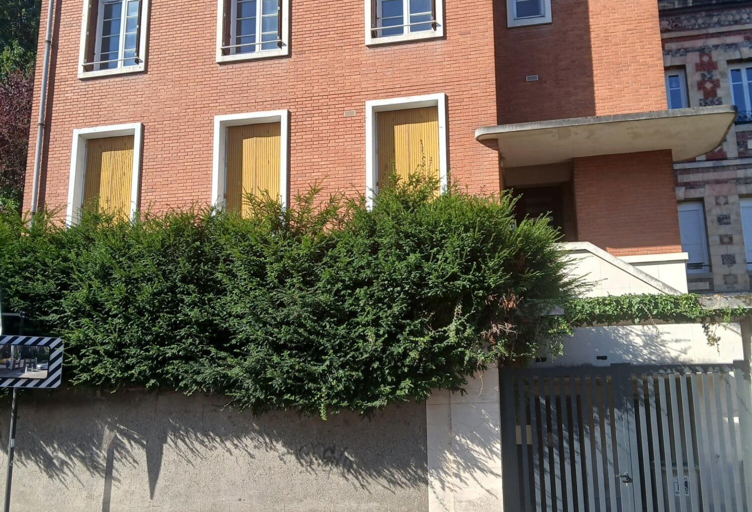 2 PIECES - 45 M² - quartier Centre ville — photo 1