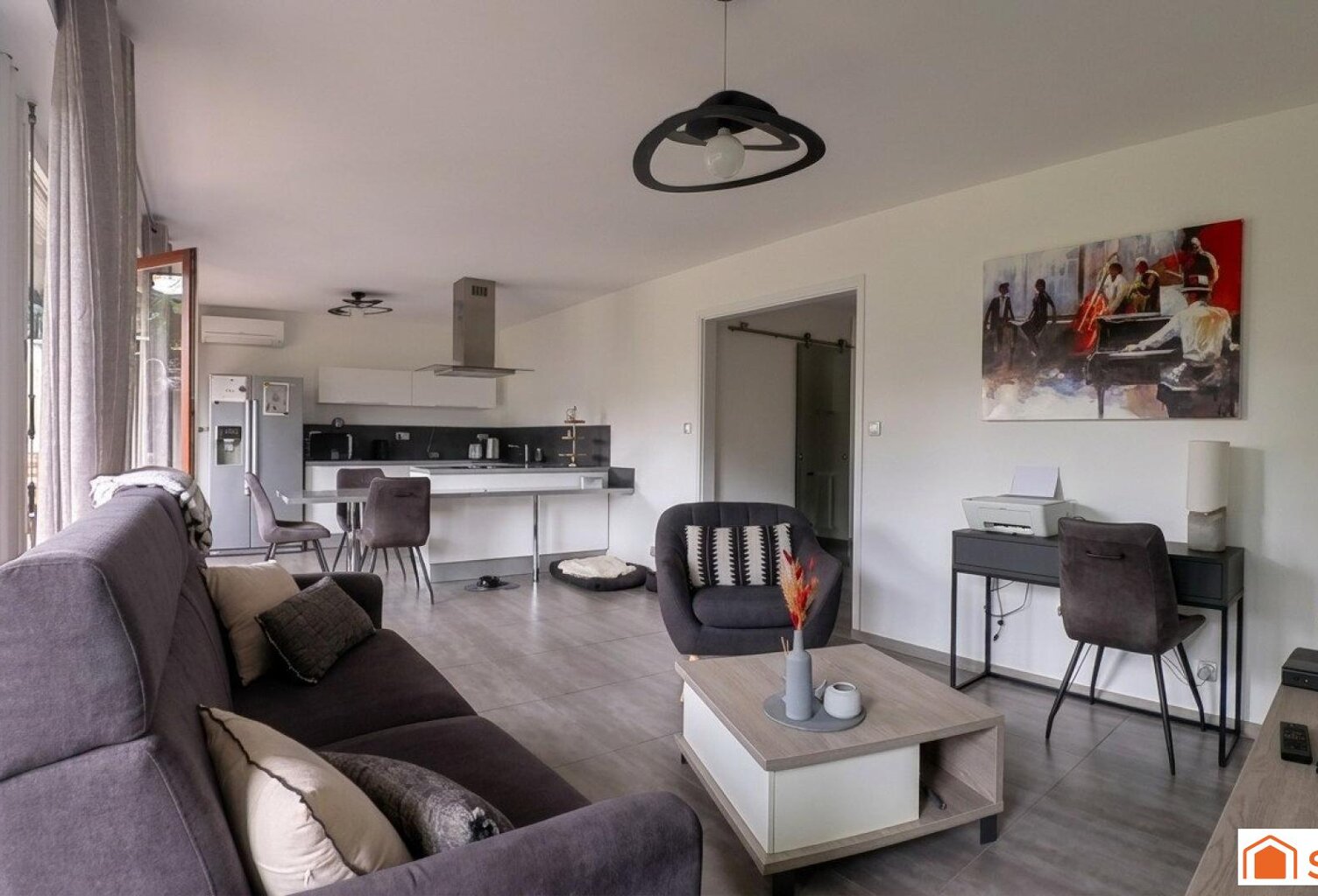 SUPERBE T3 RÉNOVÉ DE 67 m²  DOMAINE BARNAVE — photo 1