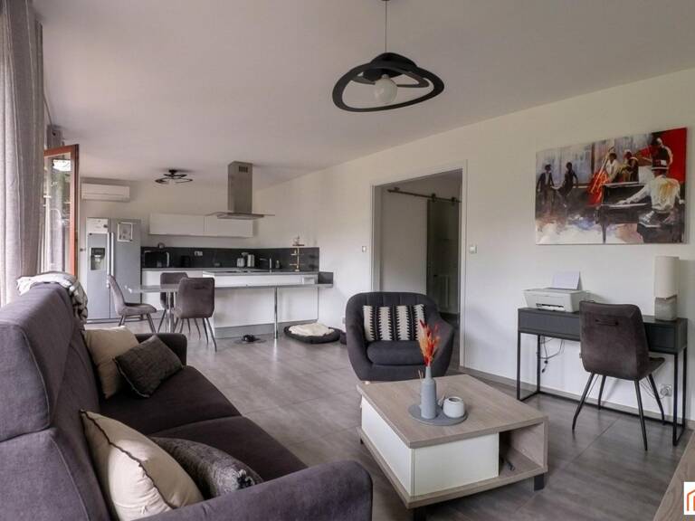 SUPERBE T3 RÉNOVÉ DE 67 m²  DOMAINE BARNAVE — photo 1