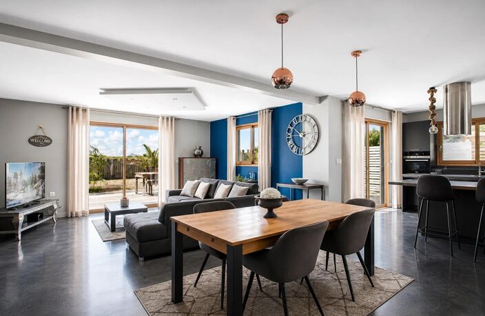 PLOUNÉVEZ-LOCHRIST  Maison de plain-pied rénovée de 168 m² à 1 km des dunes de Keremma — photo 3
