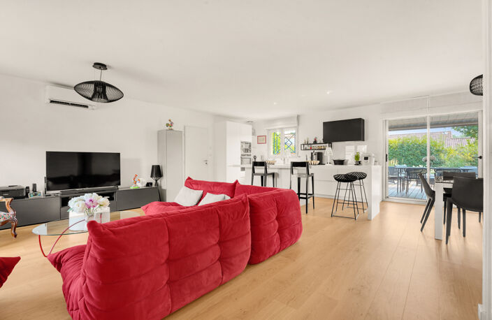 MAISON DE PLAIN PIED SUPERBES PRESTATIONS — photo 2