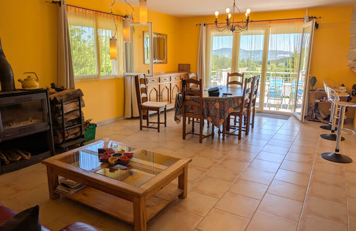 Dépt. 07 - A VENDRE Secteur COUCOURON - Villa de 2005 de 103 — photo 3
