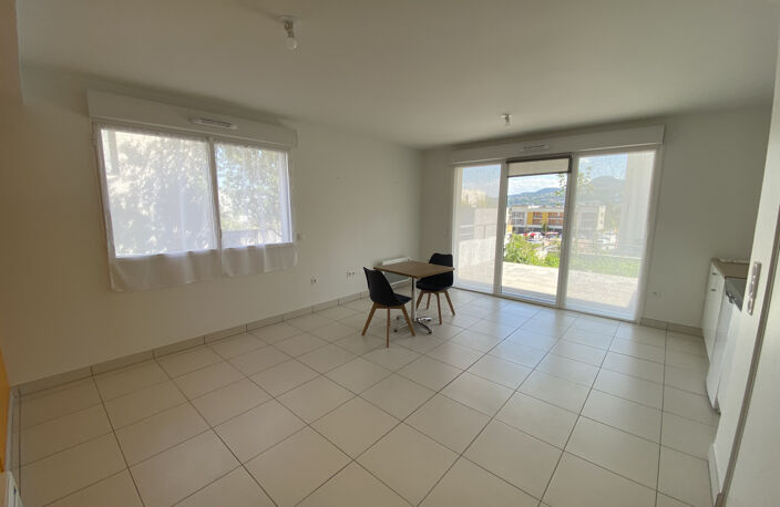 secteur tremonteix Clermont-Ferrand  studio neuf avec terras — photo 4